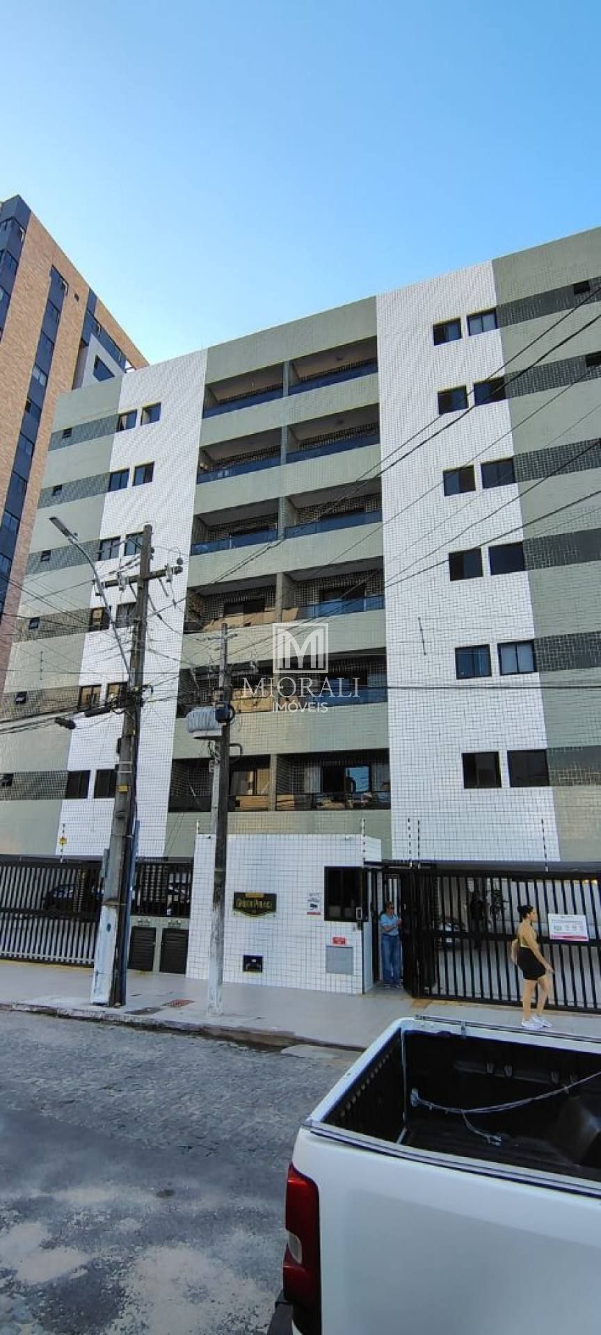 Aluguel Edifício Gruta Palace, com 3 quartos e 3 banheiros