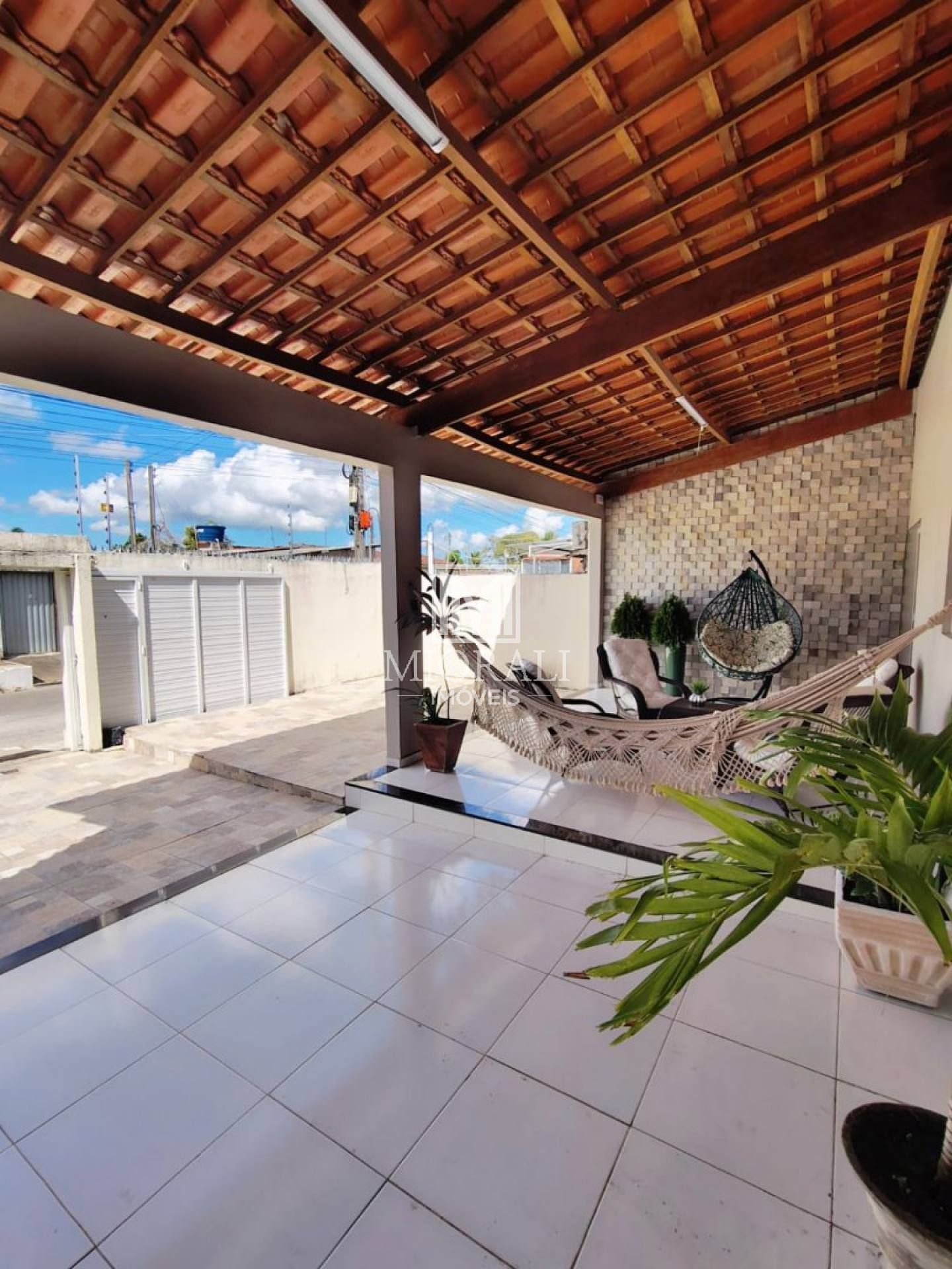 Venda – Casa espaçosa no Benedito Bentes 2, Guaxuma