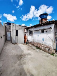 Venda – Casa espaçosa no Benedito Bentes 2, Guaxuma