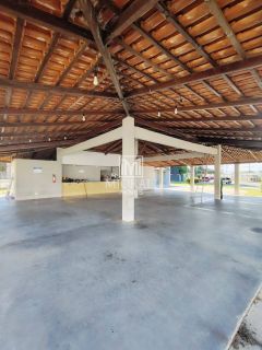 Venda apartamento no térreo no Bosque dos Flamboiães - Benedito Bentes