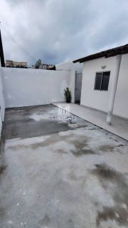 Casa 3 Quartos no Benedito Bentes – Condomínio Fechado com Lazer Completo