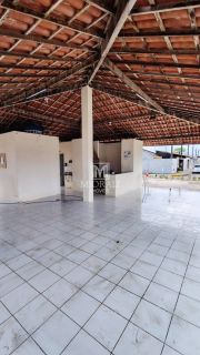 Casa 3 Quartos no Benedito Bentes – Condomínio Fechado com Lazer Completo