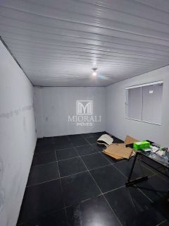 Aluguel de galpão na principal do Feitosa – 140m² com Escritório e Banheiros