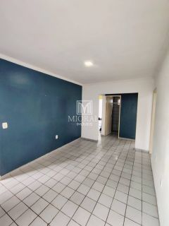 Venda Apartamento 2 Quartos no Residencial Bariloche, 1º Andar