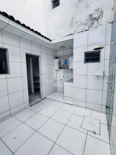 Aluguel de Casa Duplex 4 Quartos em Condomínio Fechado – Próx. ao Aldebaran