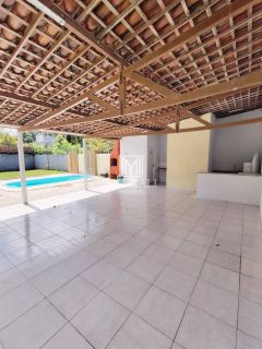 Aluguel de Casa Duplex 4 Quartos em Condomínio Fechado – Próx. ao Aldebaran