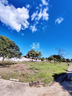 Venda de Casa em Lote Amplo no Jardim Petrópolis 2 com 3 Quartos, 504m² e Aceita Troca