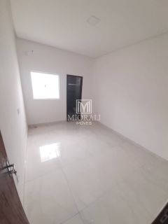 Casa nova com planejados, área gourmet e fino acabamento na Santa Lúcia