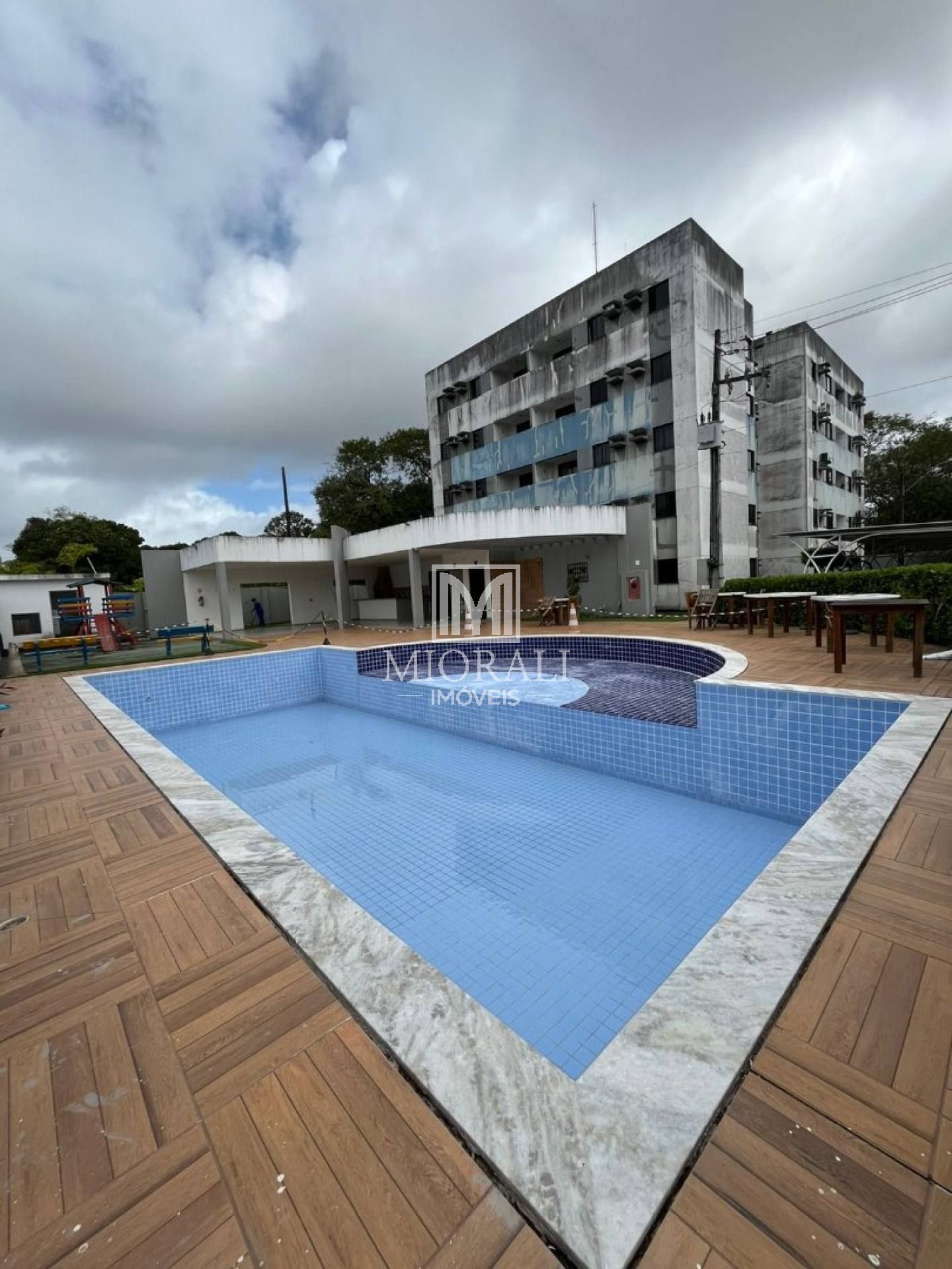 Apartamento com suíte no Antares, Jardim Primavera, lazer completo