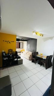 Apartamento 2 quartos (1 suíte) com armários – Edifício Platanus Jatiúca – 62m²