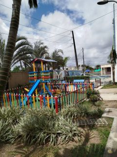 Apartamento com porcelanato no Vale dos Corais, na rua do Mix Mateus Antares