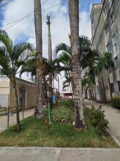 Apartamento com porcelanato no Vale dos Corais, na rua do Mix Mateus Antares