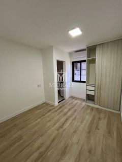 Cobertura duplex com energia solar e 3 suítes no Edifício Luzon, nascente e 2 vagas