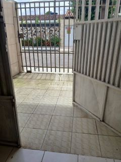 SM - Casa nascente no Salvador Lyra com 3 quartos e garagem para 3 carros