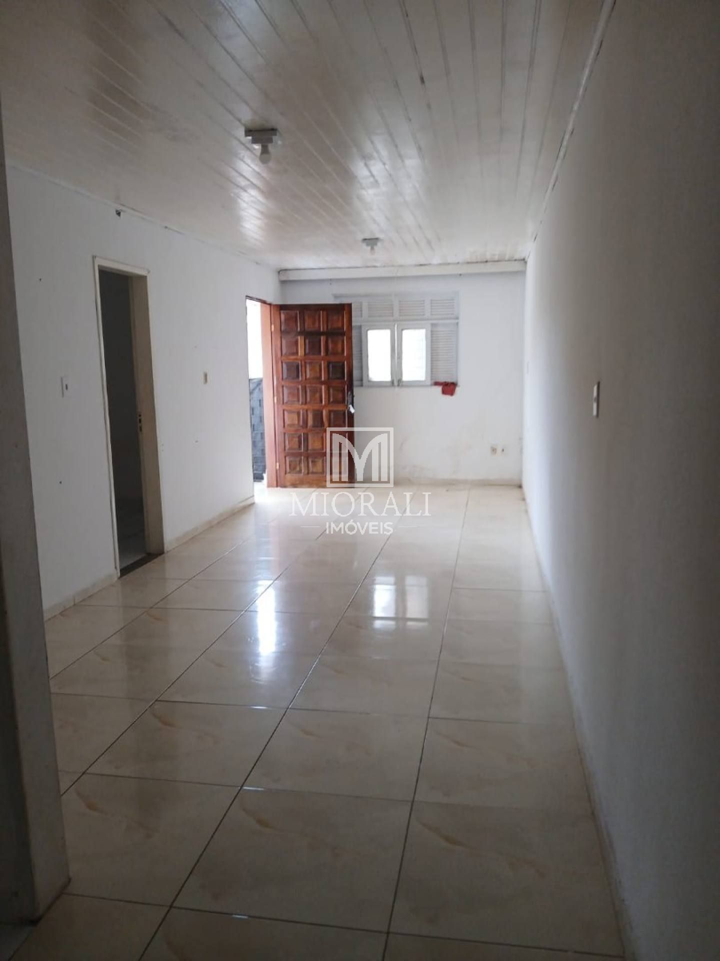 Casa com 3 quartos Próximo ao terminal do Salvador Lyra