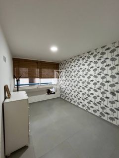 BD - Apartamento mobiliado e decorado na Ponta Verde, ideal para morar ou investir