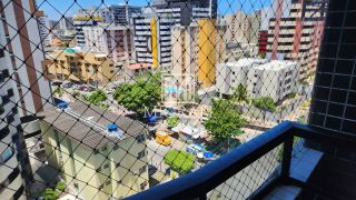 BD - Aluguel apartamento 2Qts c/ Varanda e 2 Vagas na Ponta Verde (Próx. Panetutti)