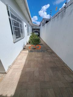 Casa a Venda com 3 Dormitórios Sendo 3 Suítes - Excelente localização no bairro Suíssa!