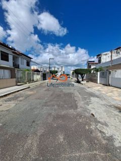 Casa a Venda com 3 Dormitórios Sendo 3 Suítes - Excelente localização no bairro Suíssa!