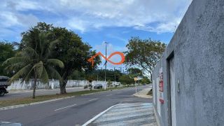 CASA À VENDA COM 3 QUARTOS NO BAIRRO AEROPORTO