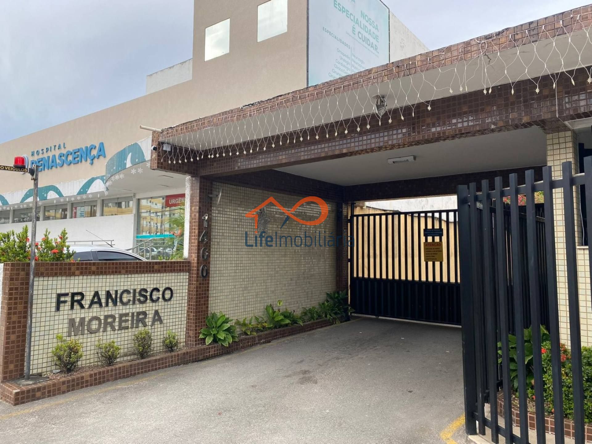 Apartamento à venda no Condomínio Francisco Moreirano no Bairro Suissa