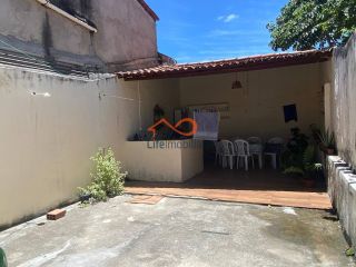 Casa à venda com 2/4 no Bairro Cidade Nova