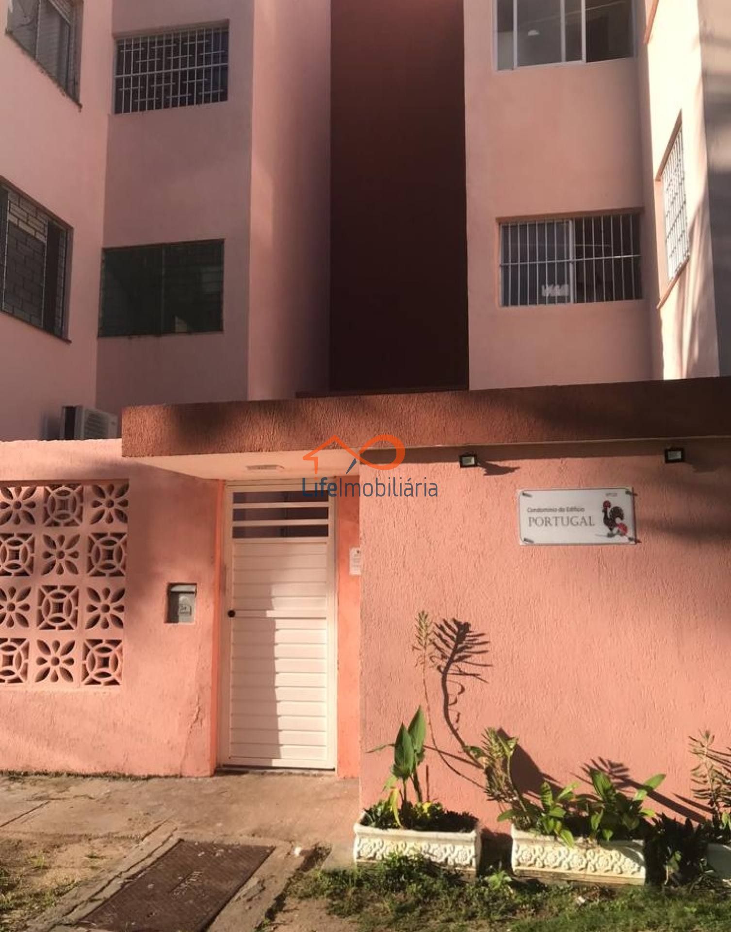 Apartamento à venda no Condomínio Beira Mar II, no Bairro Aeroporto