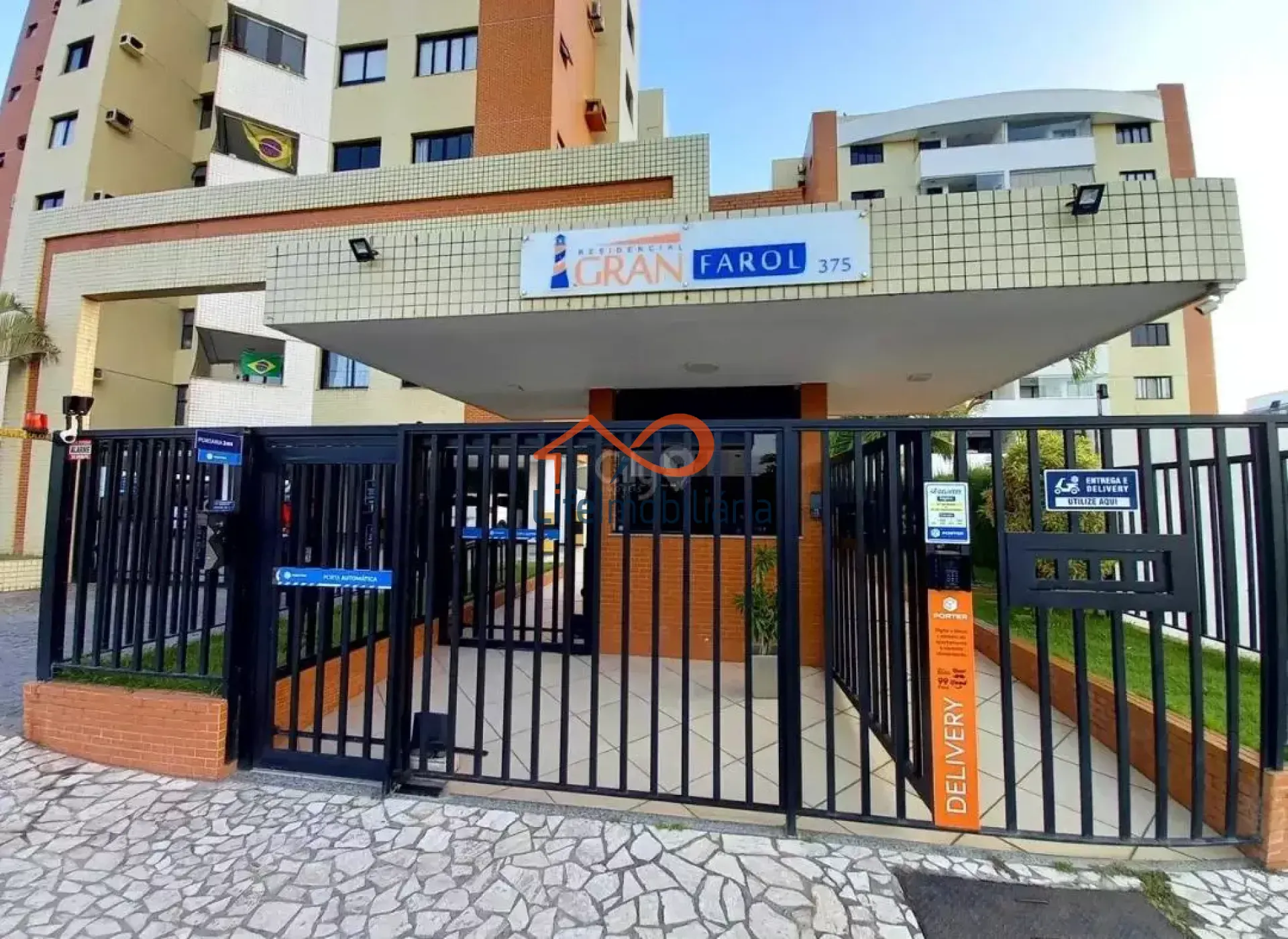 Apartamento à venda no Residencial Gran Farol, na Coroa do Meio