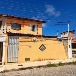 Casa à venda no Bairro Aeroporto