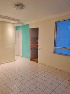 Apartamento à venda no Condomínio José Rosa De Oliveira Neto