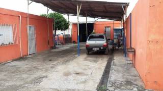 Casa ponto comercial no Santa Maria à venda
