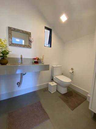 EXCLUSIVIDADE LEV IMÓVEIS – CASA ALTO PADRÃO NA PRAIA DO CASCALHO