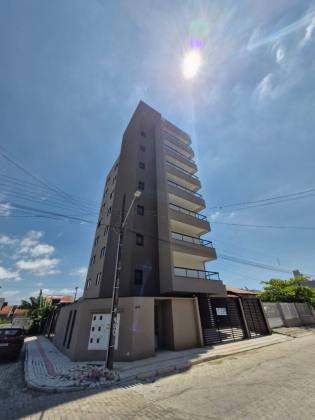 Exclusividade, conforto e sofisticação a apenas 400m do mar!