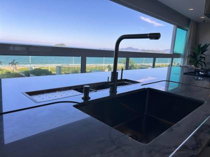 Luxo à Beira-Mar, O Apartamento dos Seus Sonhos