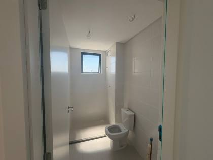 Apartamento com Vista para o Mar e Área de Lazer Completa