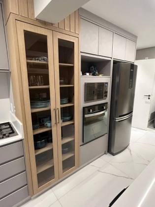 Apartamento Decorado Para Vender com 3 quartos, 1 suíte, no bairro Itacolomi em Balneário Piçarras