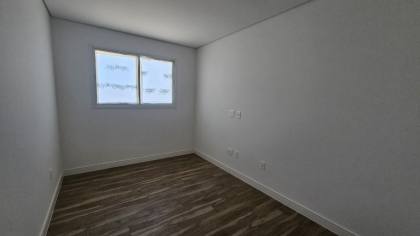 Exclusividade e Sofisticação a 220m do Mar