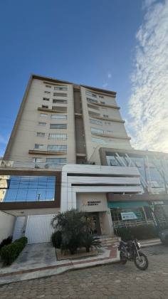 Exclusividade e Sofisticação a 220m do Mar