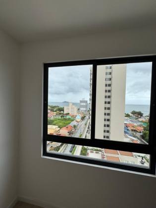 Apartamento com 3 Dormitórios Vista Mar