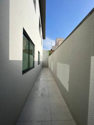 APARTAMENTO - RESIDENCIAL RIZZON VI