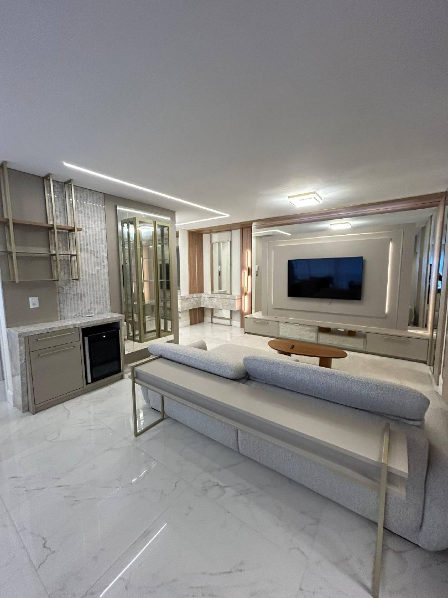 Apartamento Finamente Mobiliado Vista Mar