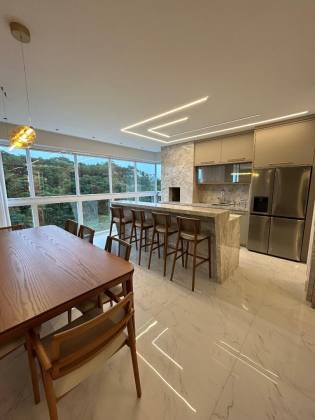 Apartamento Finamente Mobiliado Vista Mar