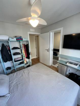 Apartamento Para Vender com 4 quartos 3 suítes no bairro Itacolomi em Balneário Piçarras