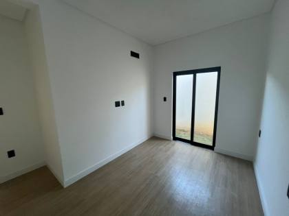 Apto Novo 3 Dormitórios sendo uma Suíte