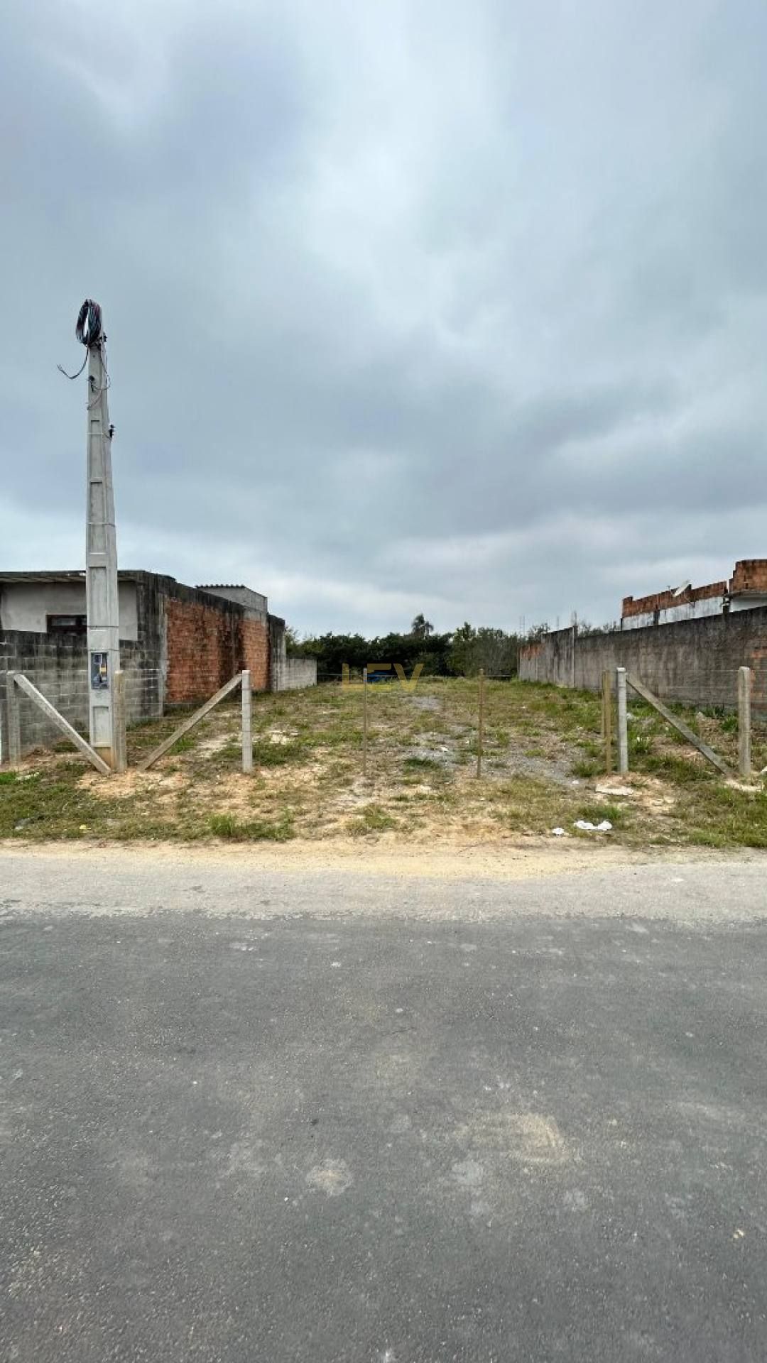 Terreno à venda em Penha – Oportunidade em região valorizada!