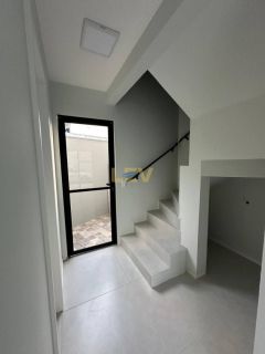 Sobrado Mobiliado em condomínio fechado – Praia da Armação, Penha-SC