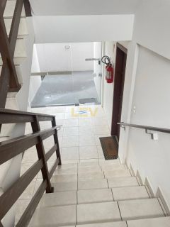 APARTAMENTO À VENDA