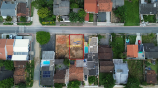 Dois Terrenos à Venda na Praia de Armação em Penha-SC