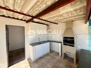 Casa em Residencial Fechado c/ Portaria 24 Hrs. e Muita Beleza Natural!