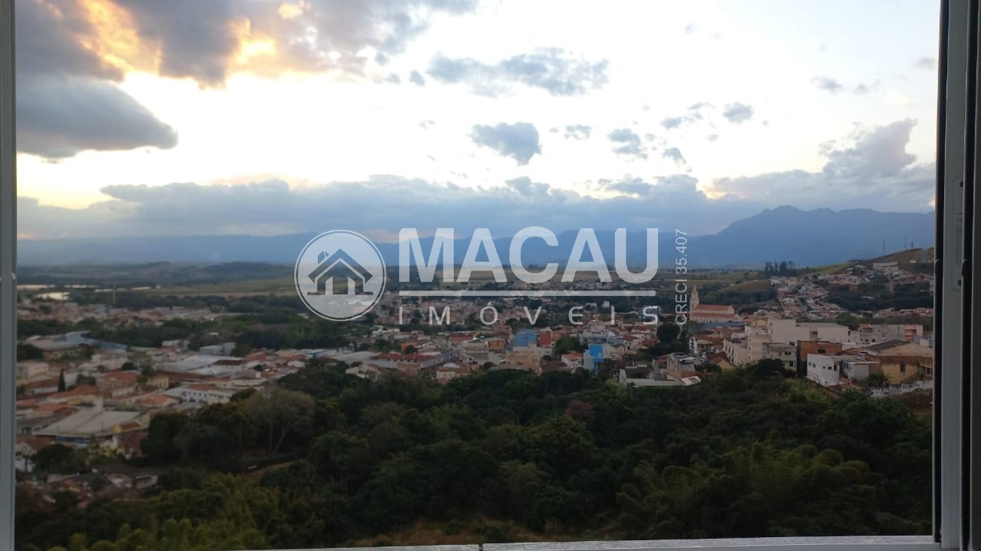 Kitnet Semi Mobiliada à Venda – Condomínio da Fé – Cachoeira Paulista